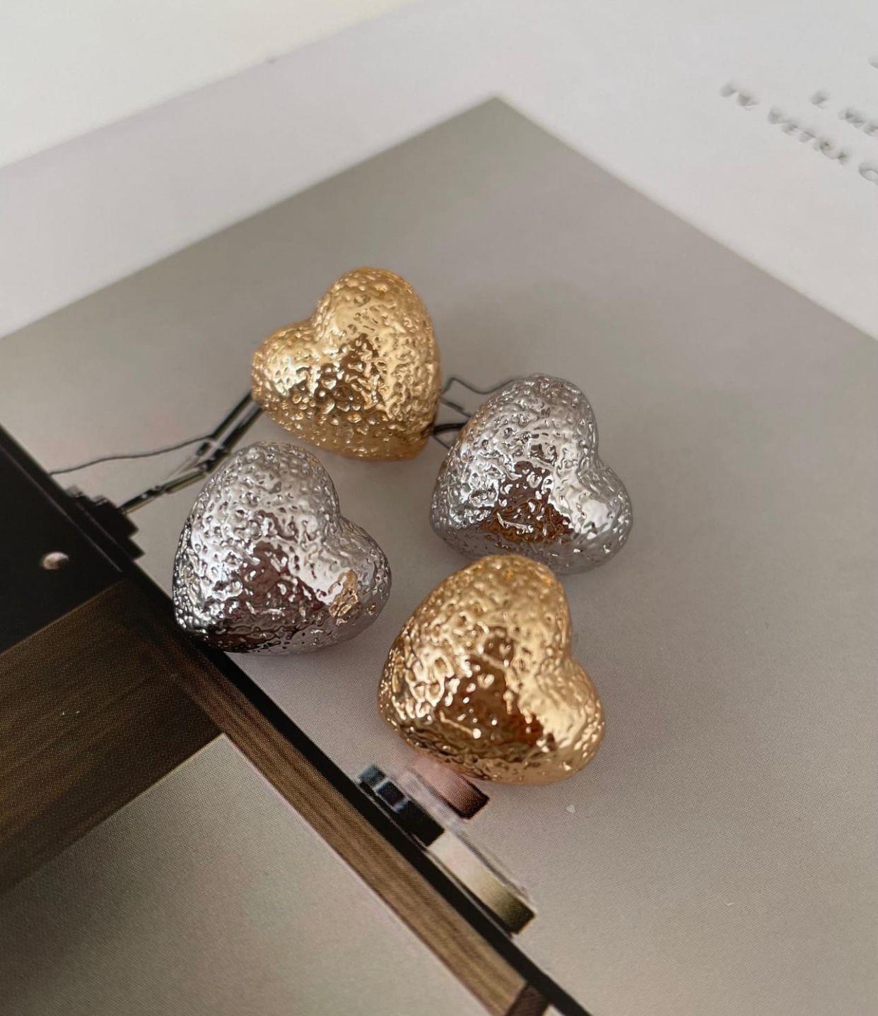 MOI Heart Chocolate Çelik  Küpemiz