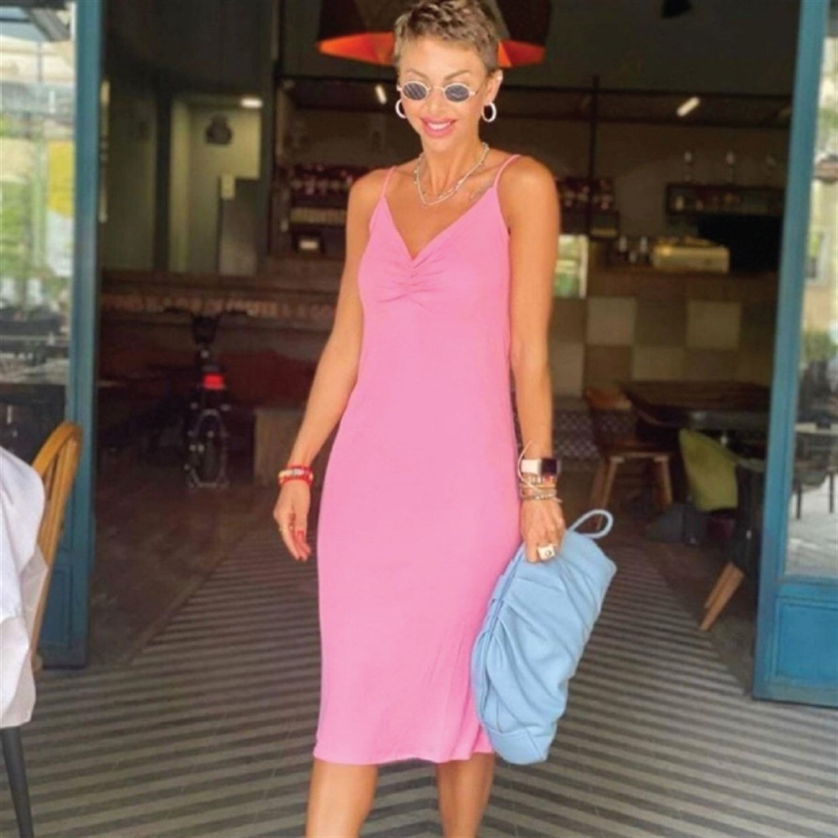 orjinal marka askılı pembe midi elbise