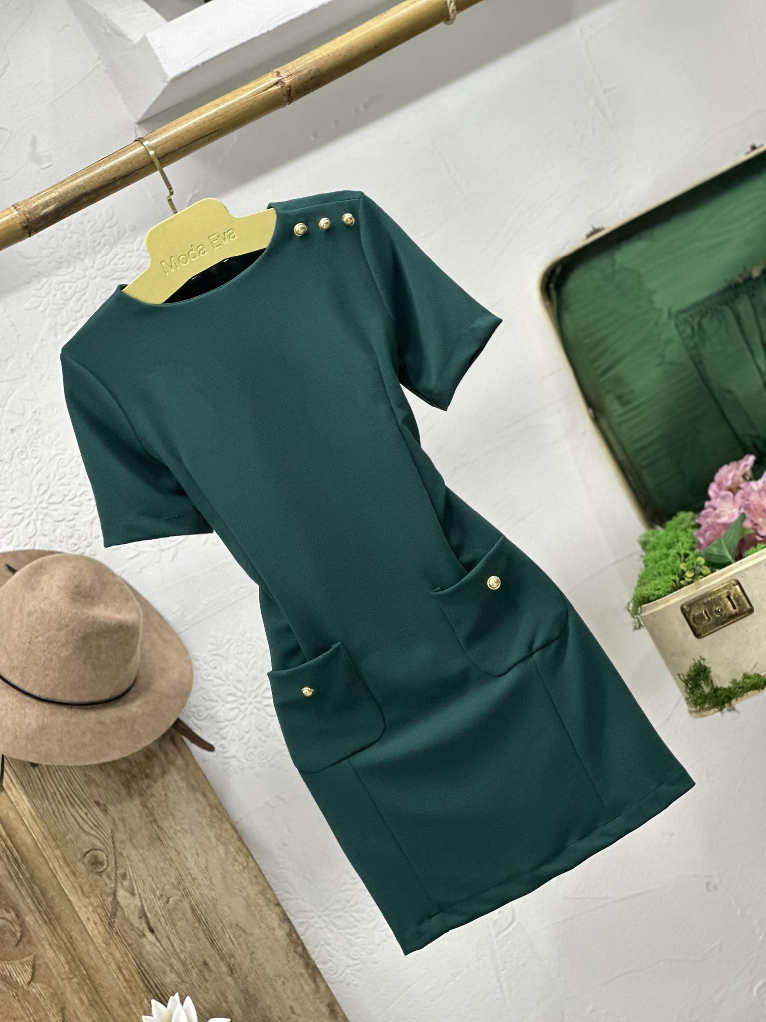 Örme Crep Kumaş Metal Düğme Detaylı Yeşil Elbise