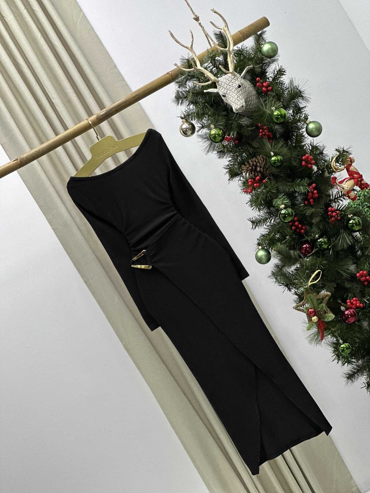 Ottoman Kumaş Metal Aksesuarlı Tasarım Siyah Uzun Elbise