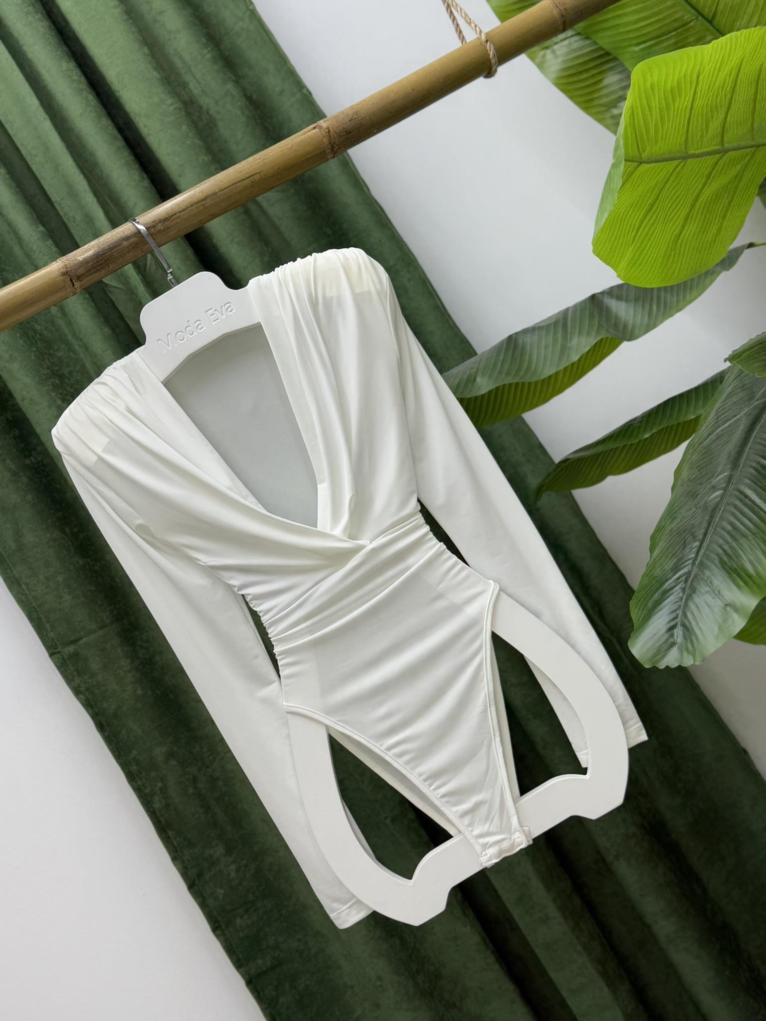 Sandy Kumaş Kruvaze Yaka Bodysuit 