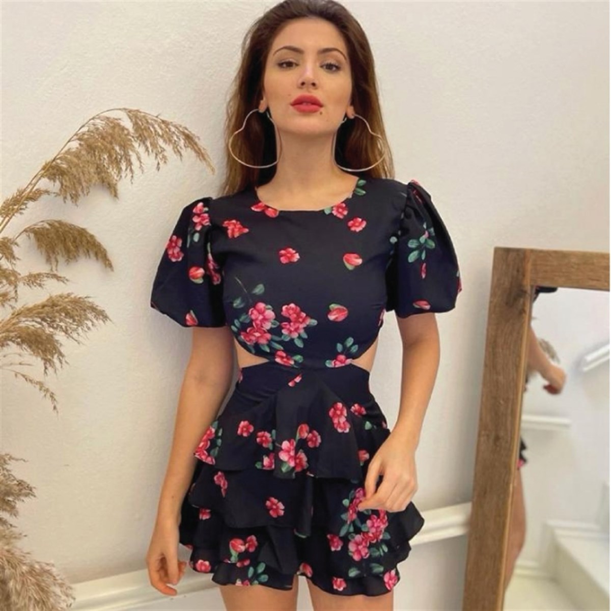 SIRT DETAY KARPUZ KOL ELBİSE