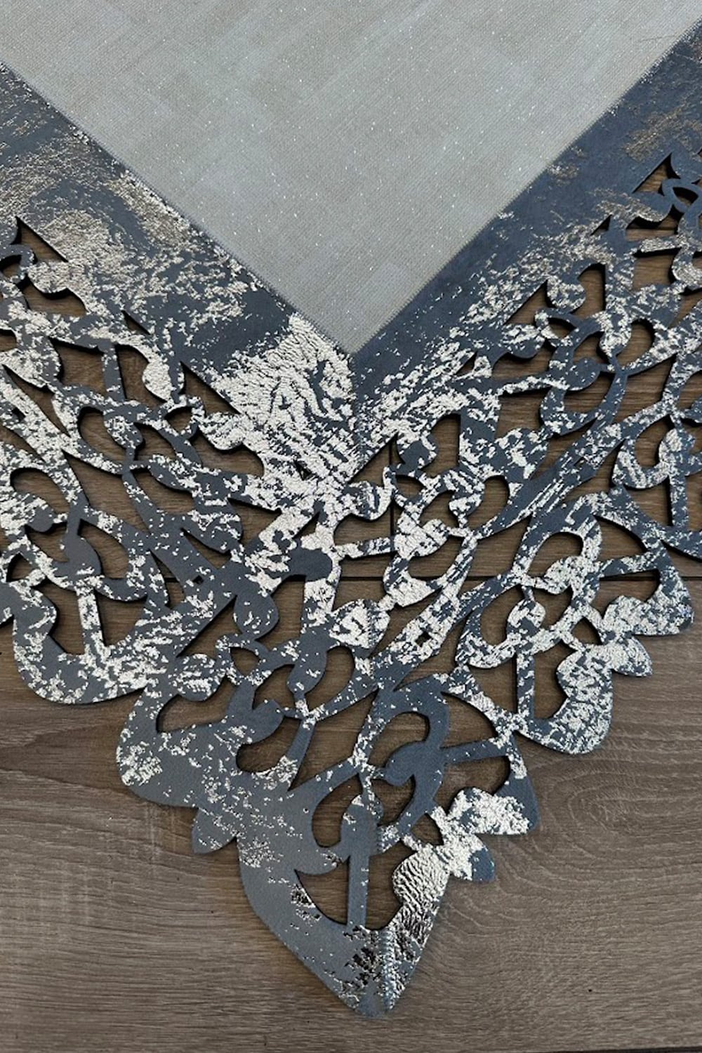 Antrasit Gri Rono Deri Özel Motif Kesim Halı