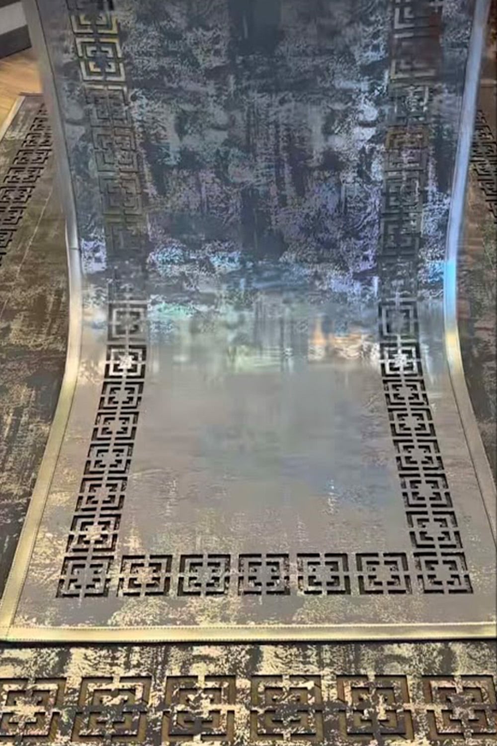 Gold Antrasit Eskitme Diamond Deri Efektli Modern Halı