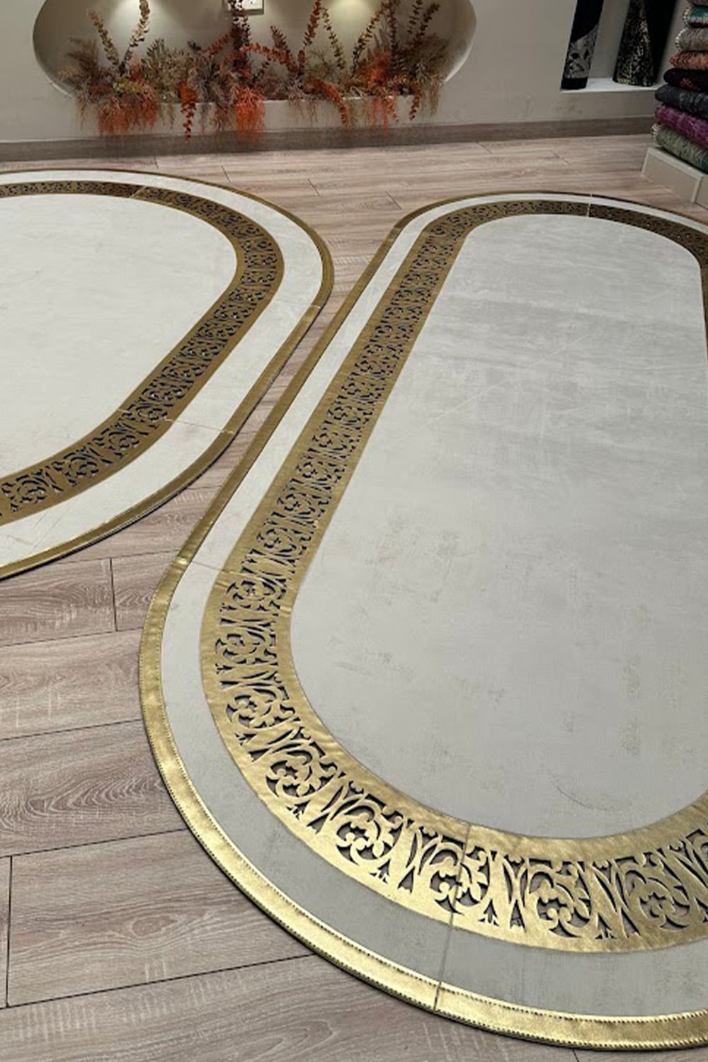 Gold Beyaz Diamond Deri Efektli Modern Oval Halı