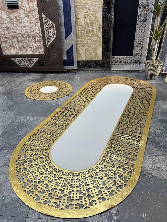 Yüzey Yapısı Deri ve Süetten Oluşan Lazer İşlemeli Dekoratif Halı