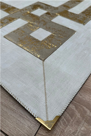Gri Gold Rono Meander Desenli Deri Halı