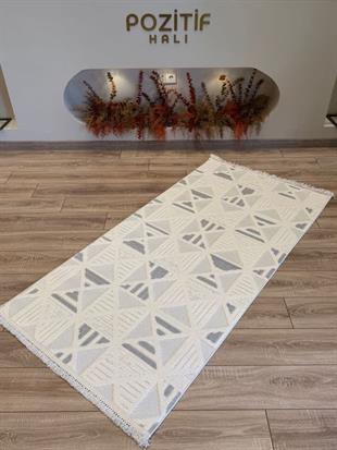 Polo Serisi Örgü İplikli Bohem Desenli Makine Halısı