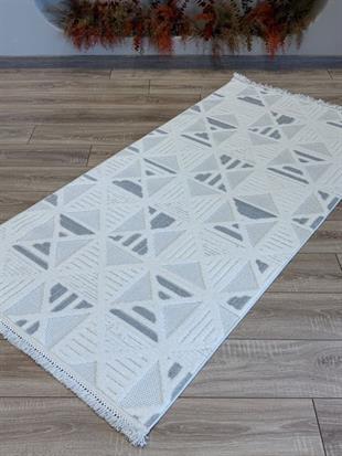 Polo Serisi Örgü İplikli Bohem Desenli Makine Halısı