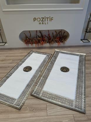 Yumuşak Yüzeyli Kaymaz Tabanlı Mavi Renkli Özel Şahmeran Serisi Halılar