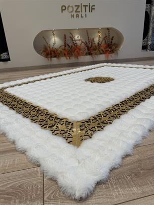 Yumuşak Yüzeyli Kaymaz Tabanlı  Özel Şahmeran Serisi Halılar