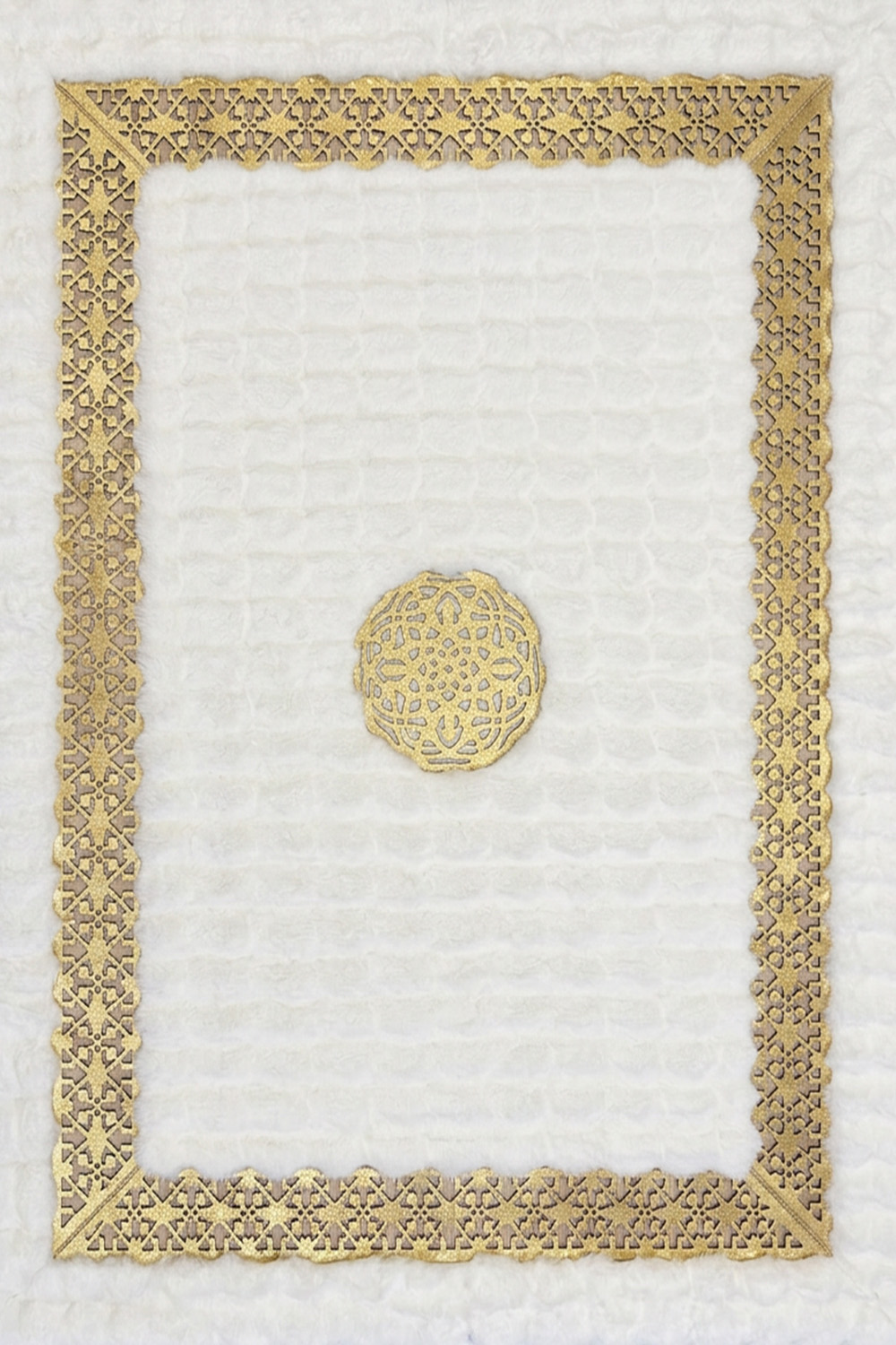 Beyaz Gold Şahmeran Ortası Desenli Kadife Yumuşaklığında Tavşan Tüyü Halı