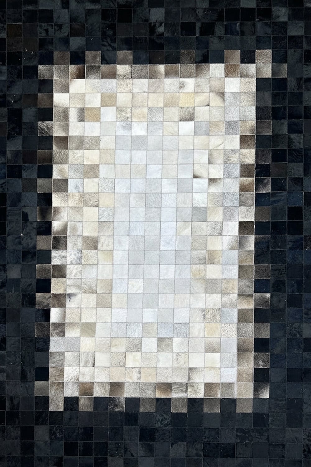 Siyah Krem Dana Patchwork Kare Desenli %100 Dana Derisi Halı