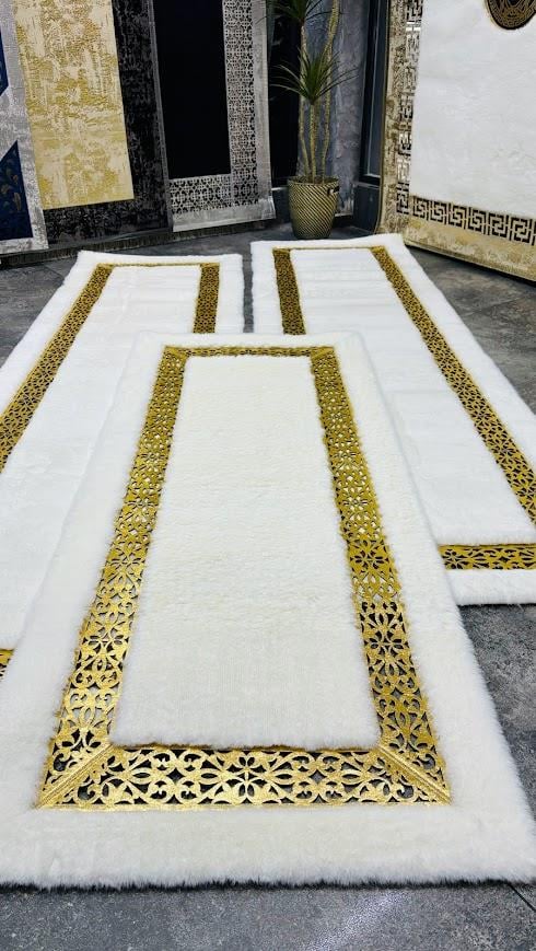 Yumuşak Yüzeyli Kaymaz Tabanlı Özel Şahmeran Serisi Halılar