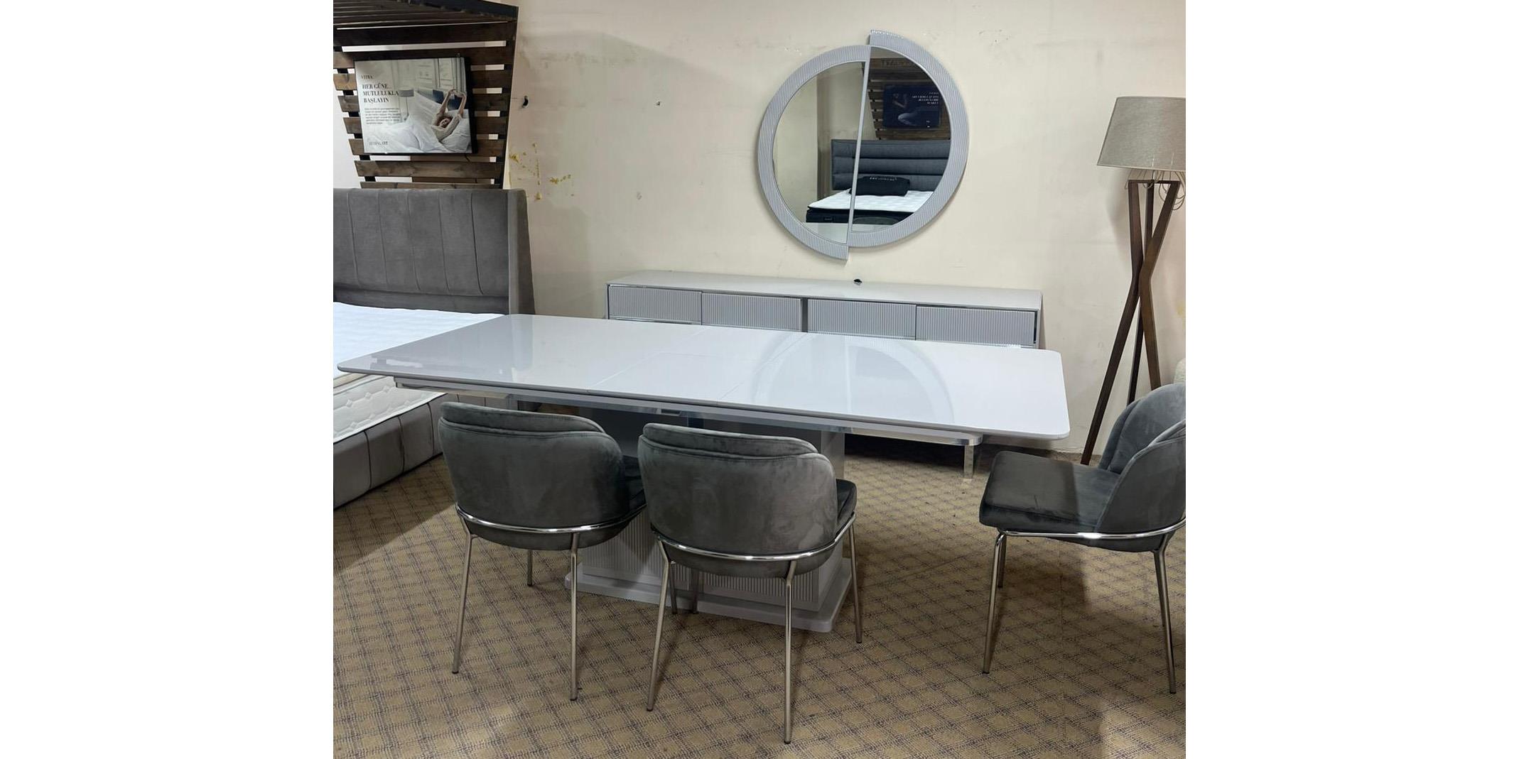 Mission yemek odası