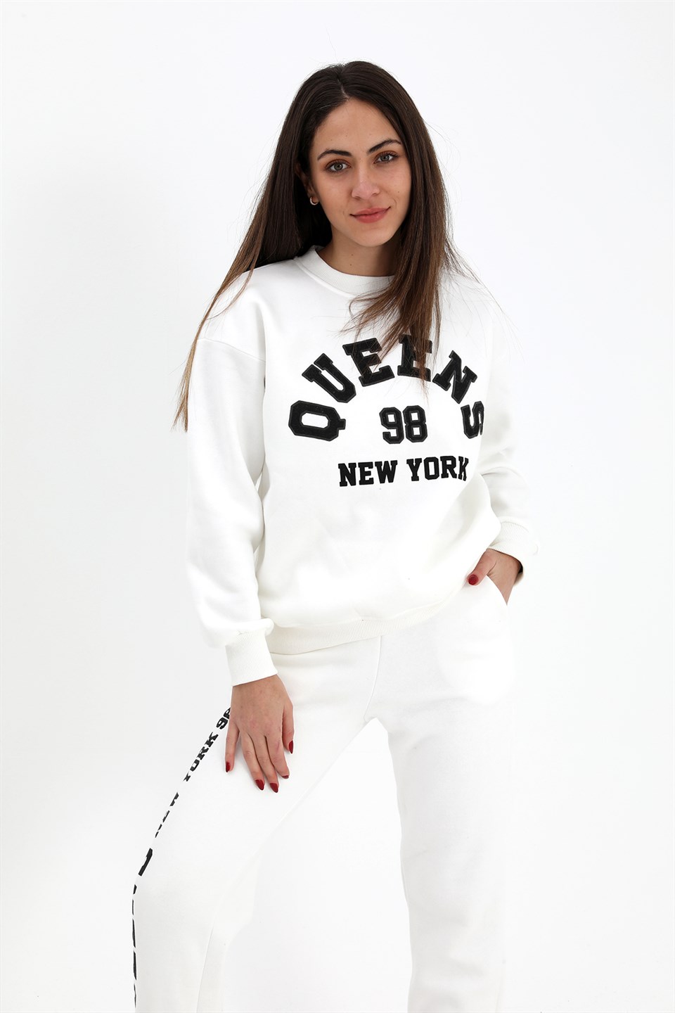 Bisiklet Yaka Quens Baskılı Üç İplik Eşofman Takımı - Ekru