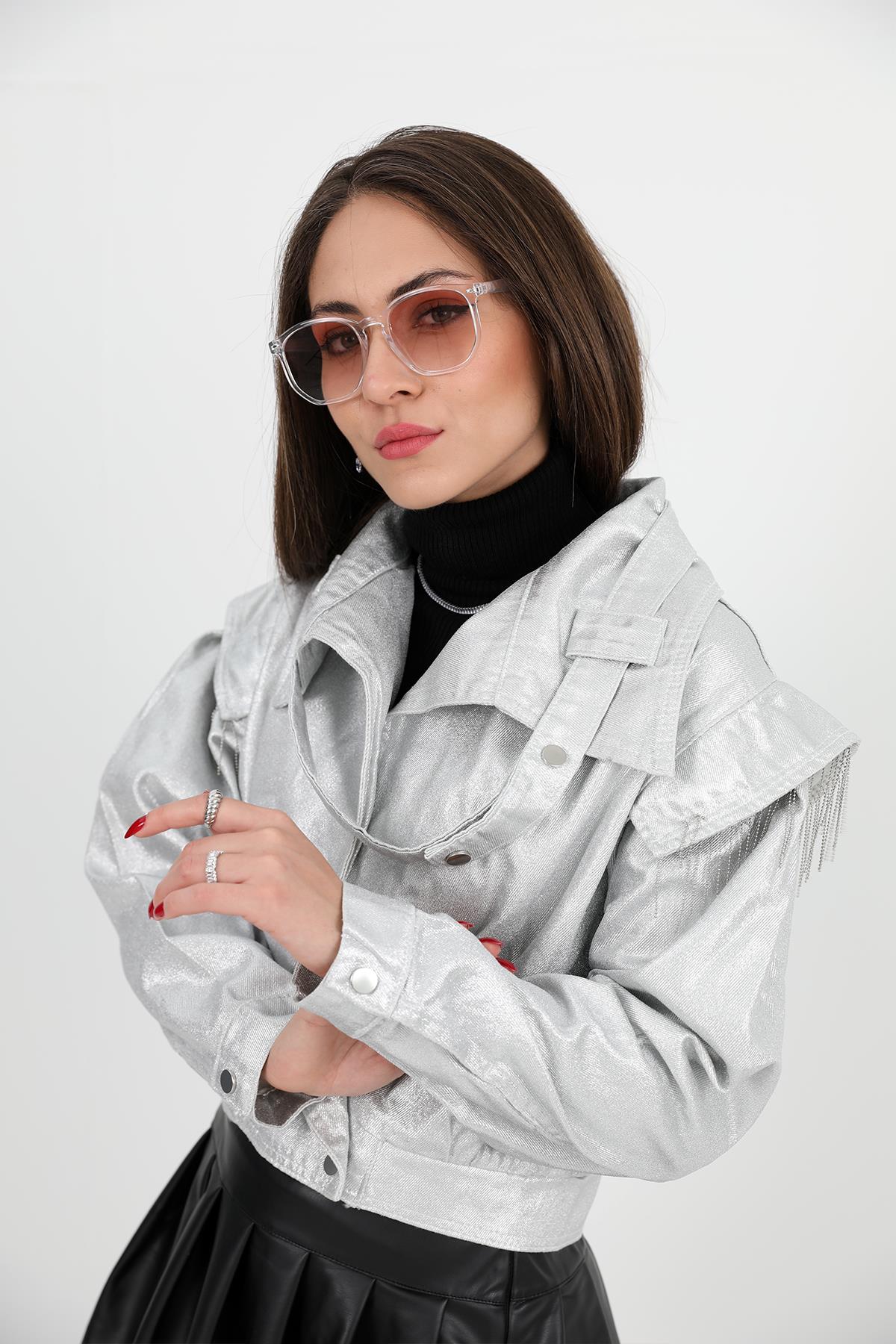 Ceket Omuzları Zincir Detaylı Kısa Simli - Gümüş