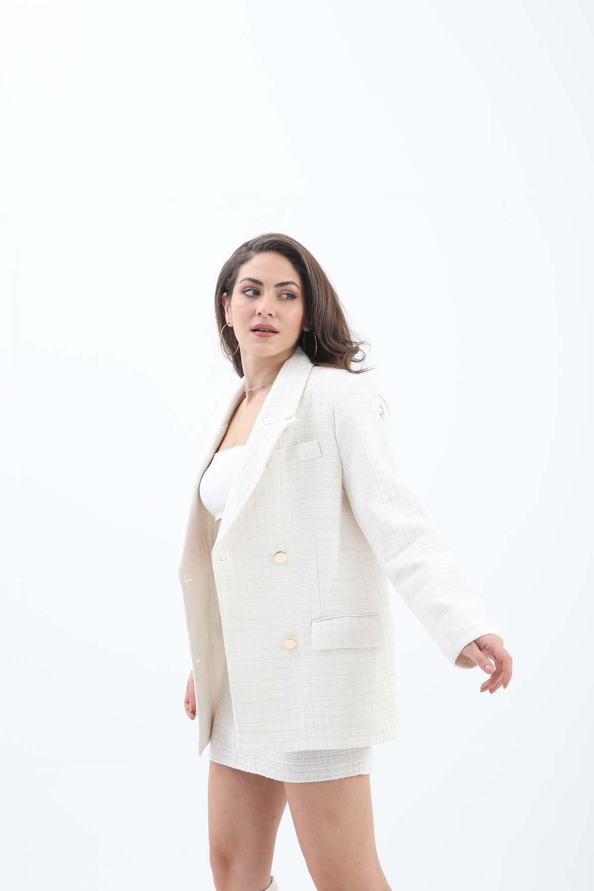 Kare Desen Kruvaze Yaka Ceket - Ekru