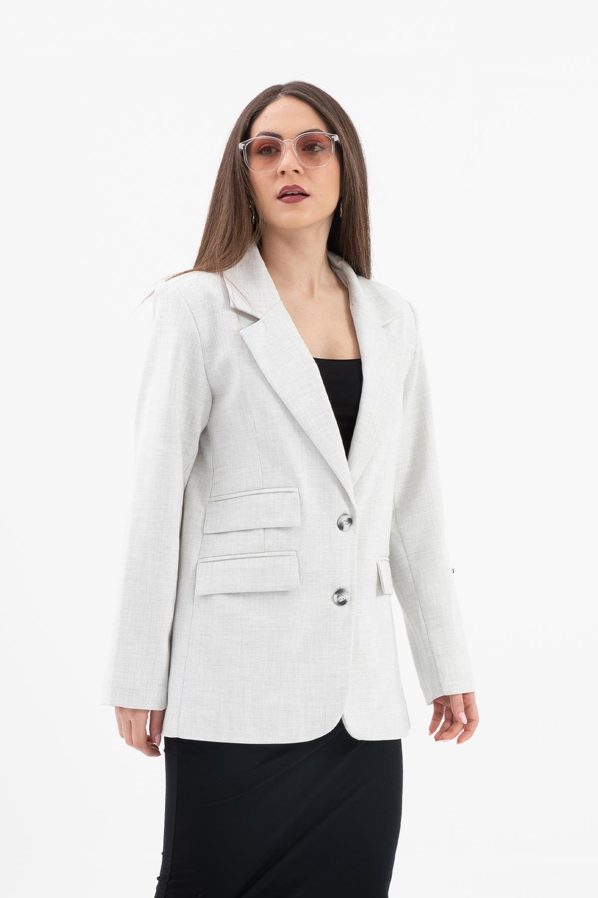 Üç Cep Kapaklı Kolu Arma Detaylı Poliviskon Ceket - Gri