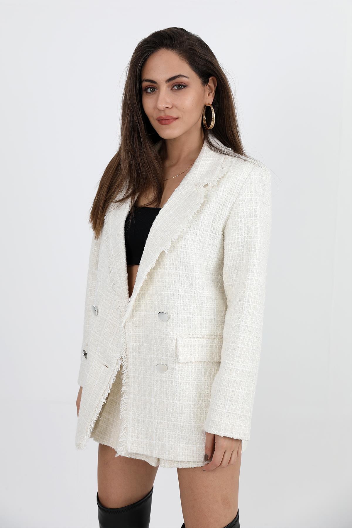 Yakası Püsküllü Düğmeli Tüvit Blazer Ceket - Ekru