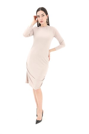 Bisiklet Yaka Yanı Büzgülü Elbise - Bej