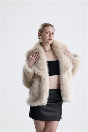 Deri Kemerli Kürk Kaban - Bej