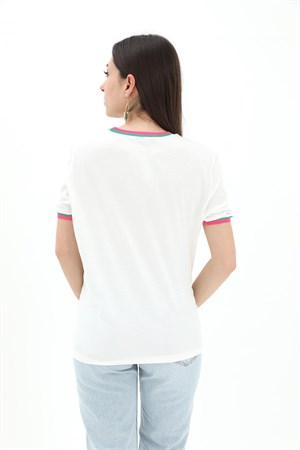 Kız Baskılı T-Shirt - Ekru