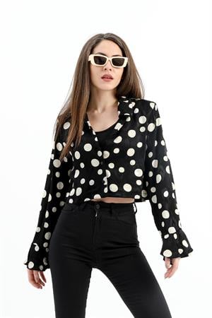 Omuzları Vatkalı Kolları Volanlı Puantiyeli Saten Gömlek - Siyah-Ekru