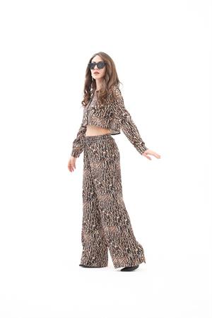 Önü Çimalı Beli Lastikli Leopar Desen Pantolon - Siyah