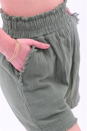 Püskül Detaylı Yıkamalı Müslin Şort - Haki