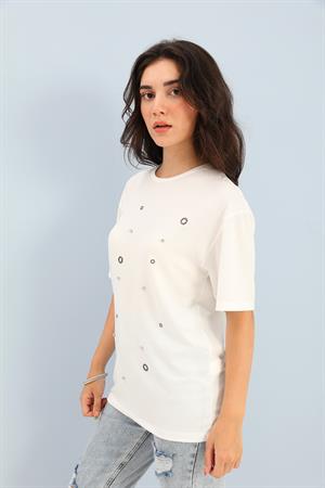 T-shirt Bisiklet Yaka Halka ve Taş Detaylı - Ekru