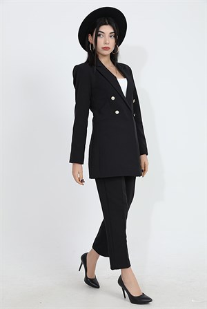 Omuzları Vatkalı Önü Çıtçıtlı Atlas Kumaş Kadın Blazer Ceket - Siyah