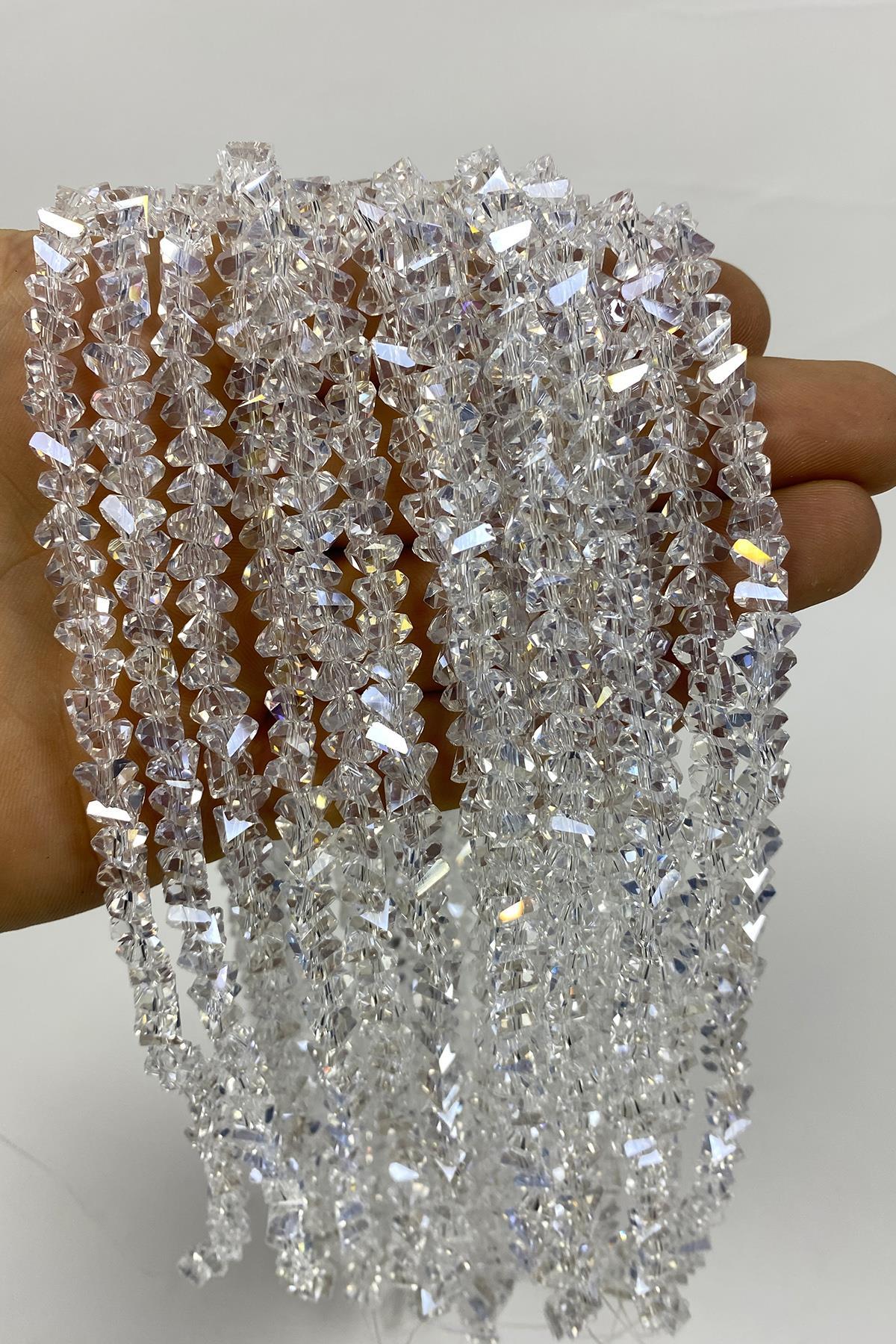 Az JanjanlıÜçgen Kesim Parlak Kristal Boncuk 8 mm