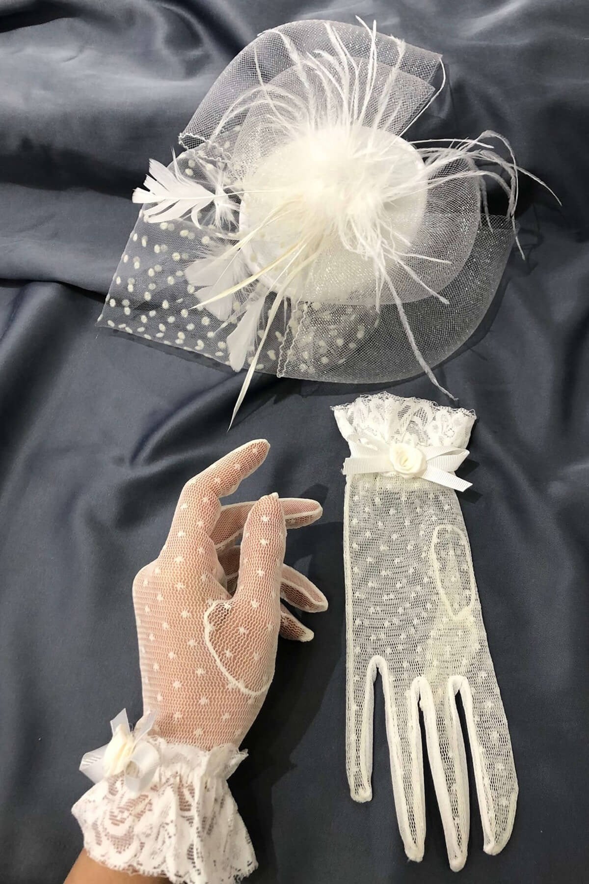 Beyaz Puantiyeli Eldiven-Vualet Nikah Şapkası