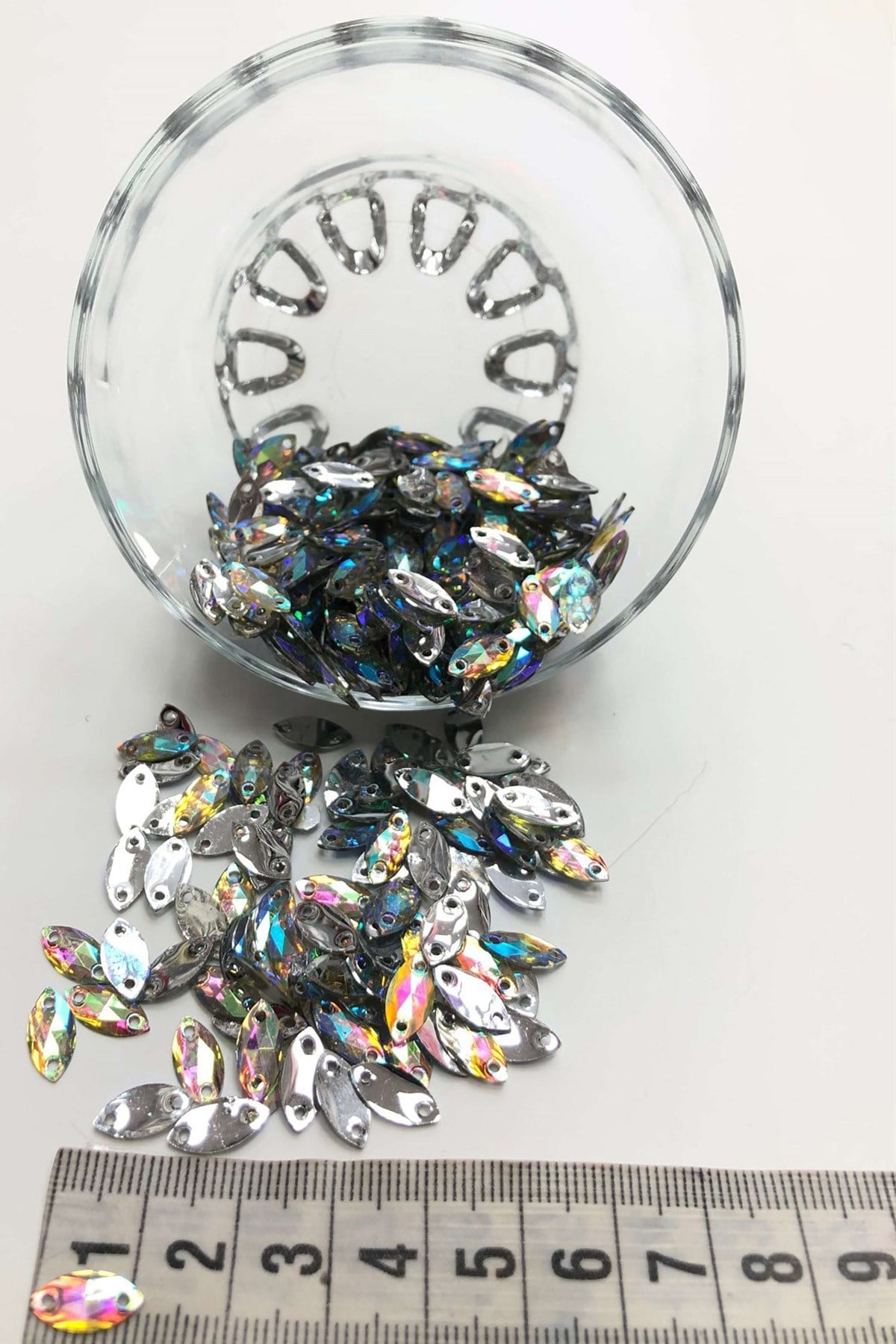 Janjanlı Mekik Plastik Dikme Taş (20 gr)