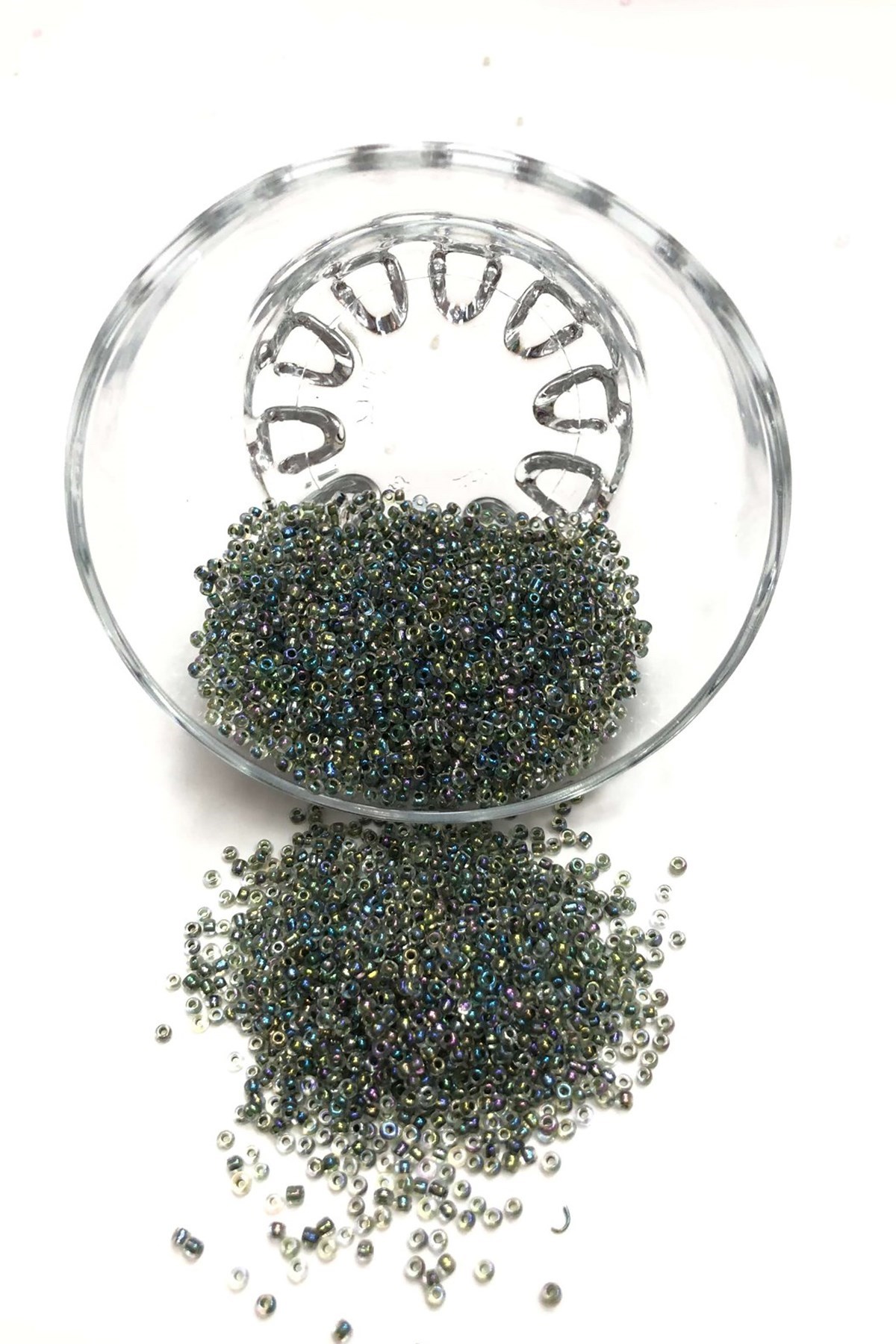 Janjanlı Renkli Yeşil Kum Boncuk 2 mm 50 gr
