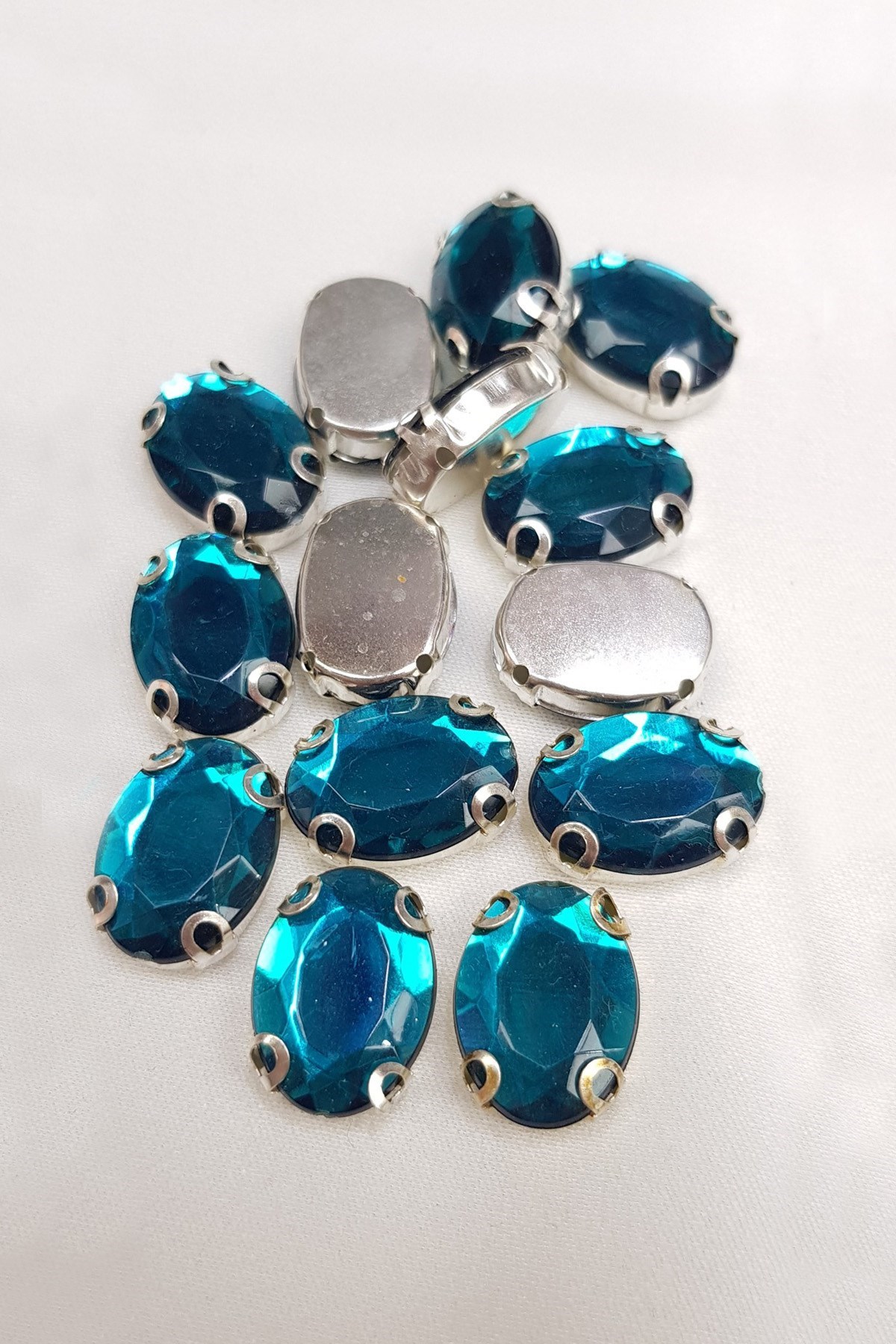 Mavi Oval Kasalı Dikme Taş 1,5-2 cm 10 adet