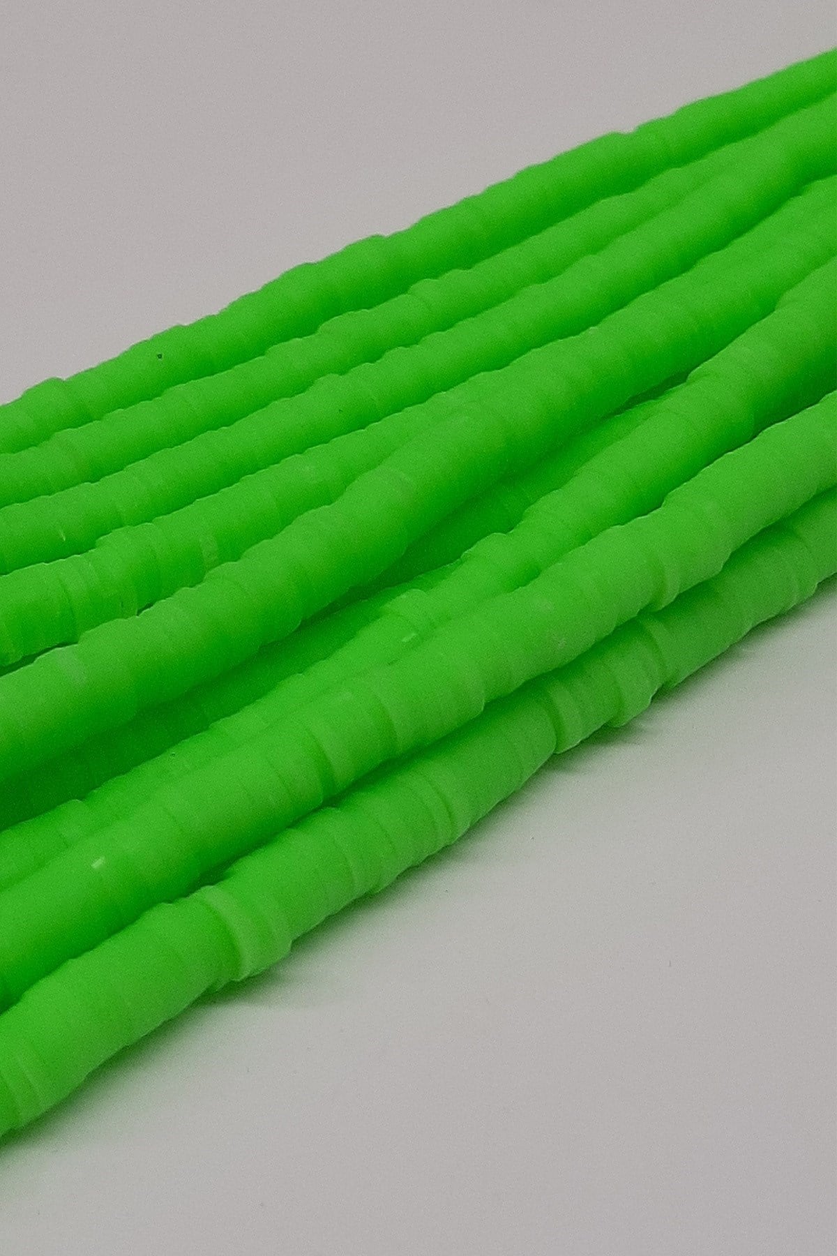 Neon Yeşil Fimo Hamur Boncuk 6Mm