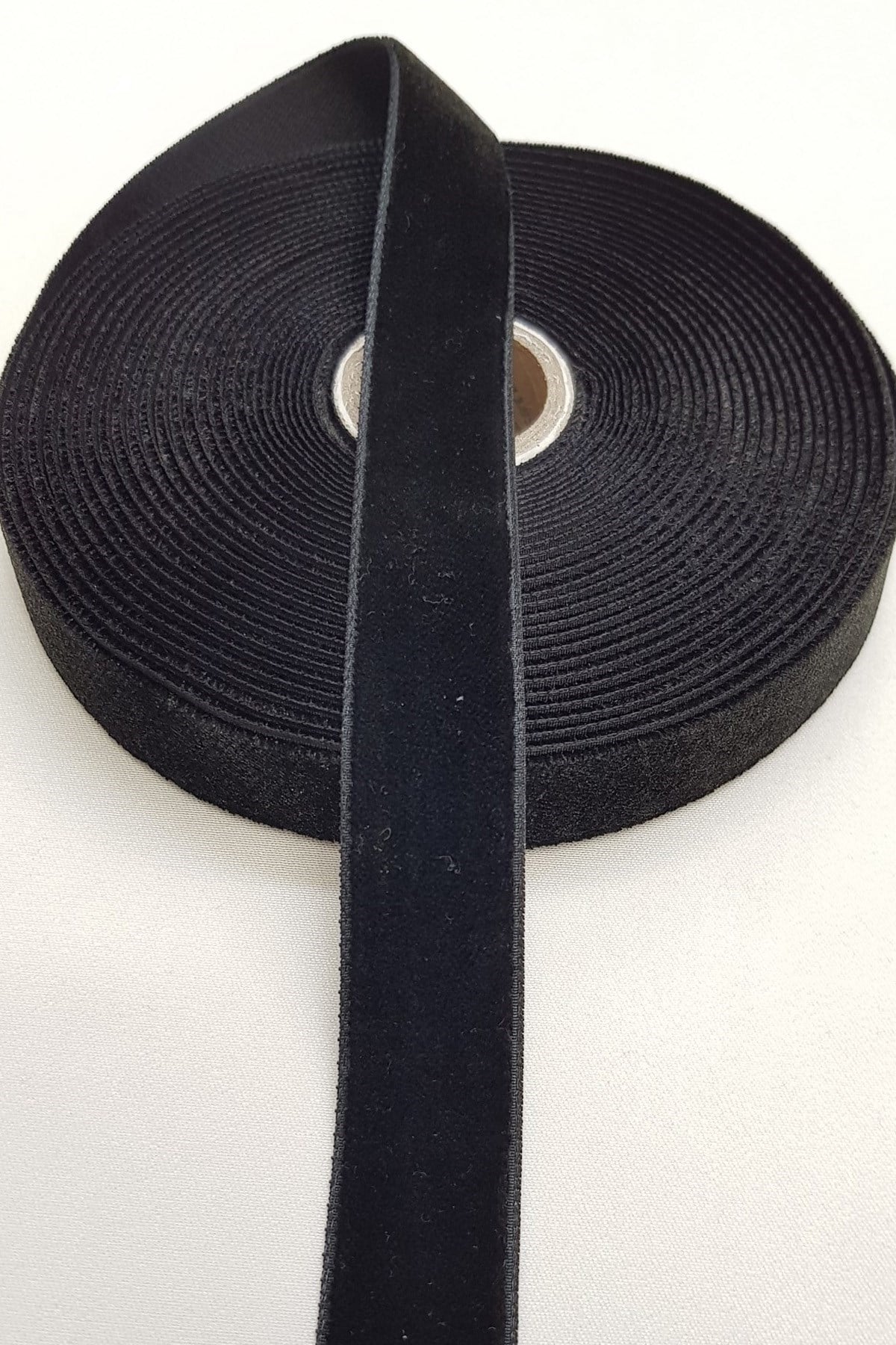 Siyah Kadife Kurdele 2 cm
