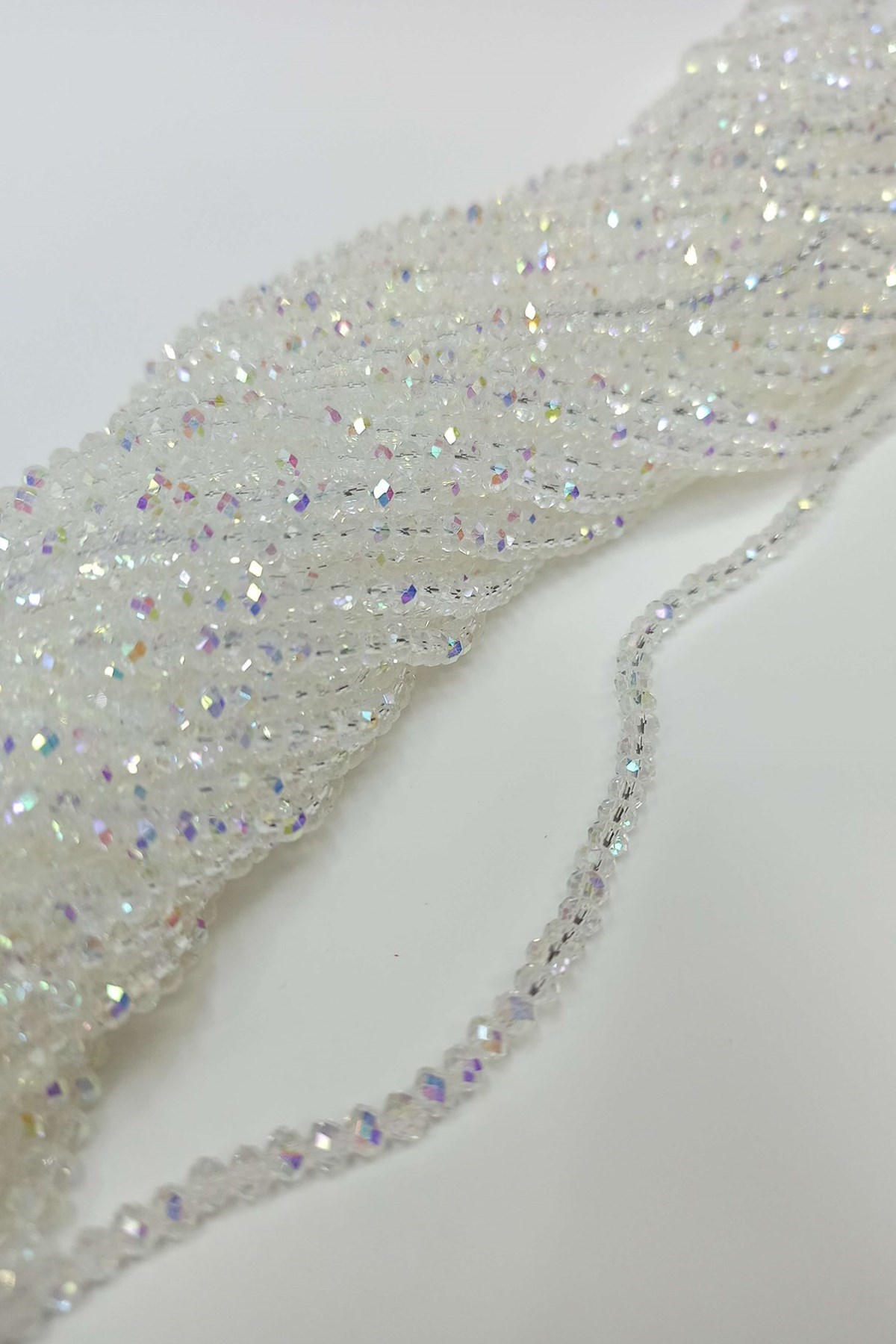 Beyaz Kristal Boncuk 4 mm