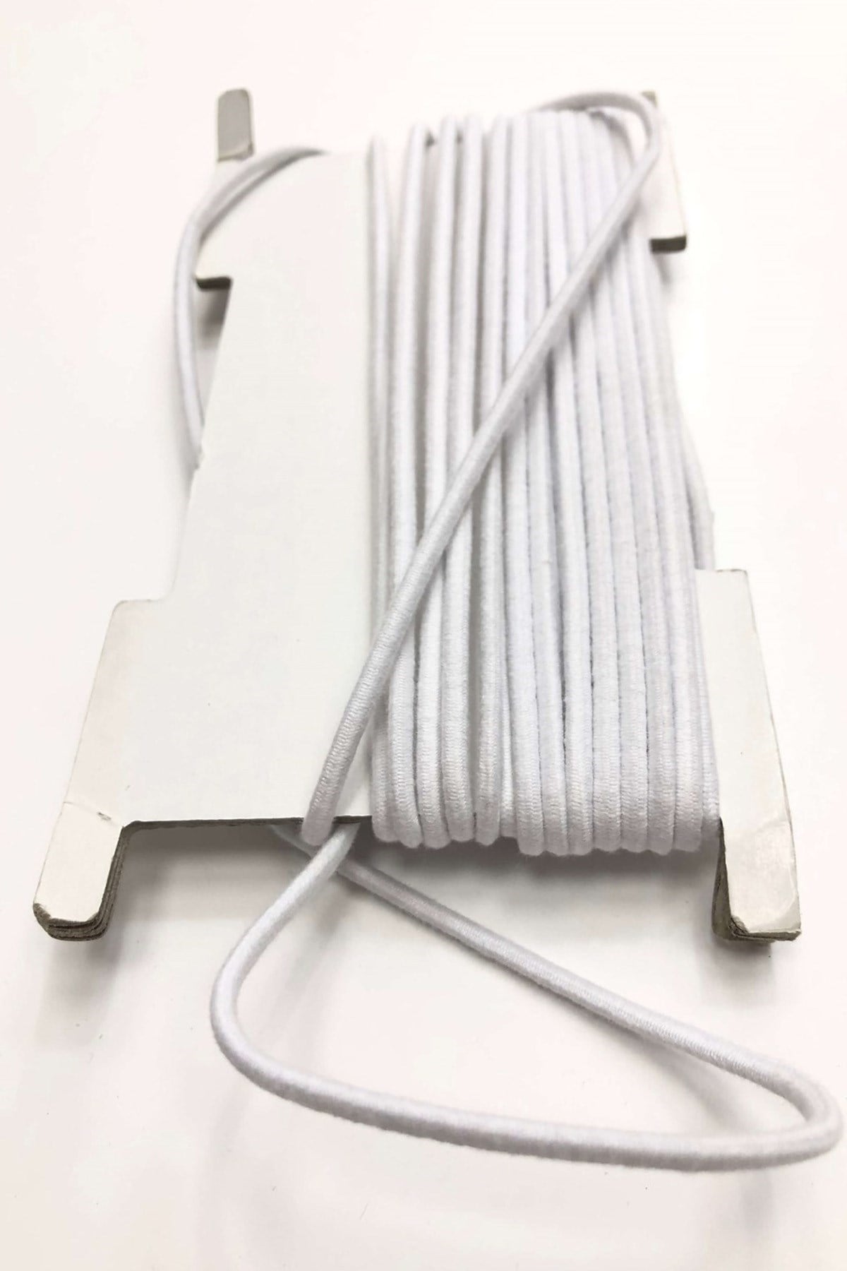 Beyaz Lastik  0,3 cm (1 mt )