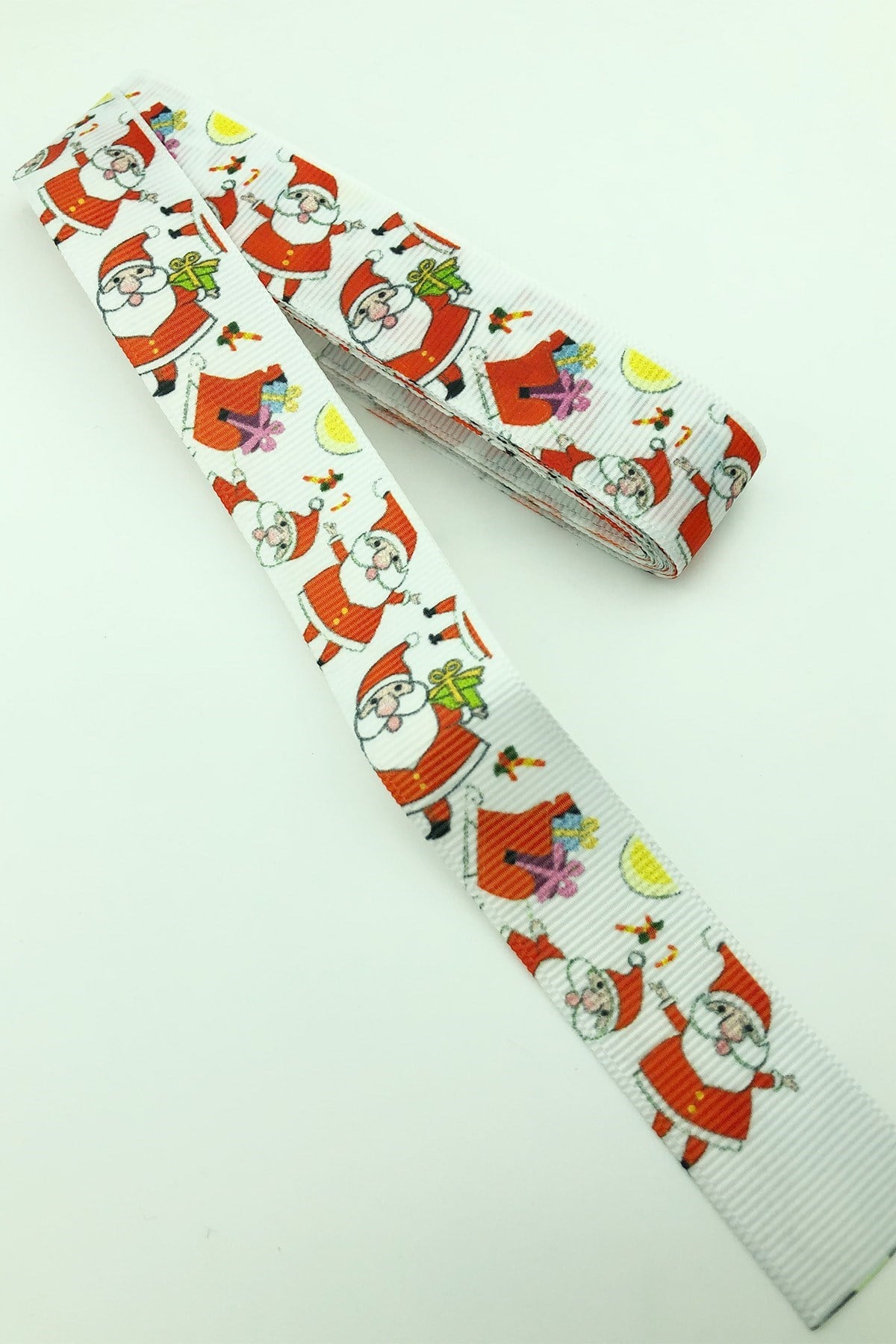 Beyaz Noel Baba Baskılı Grogren Baskılı Yılbaşı Kurdelesi 5 Mt