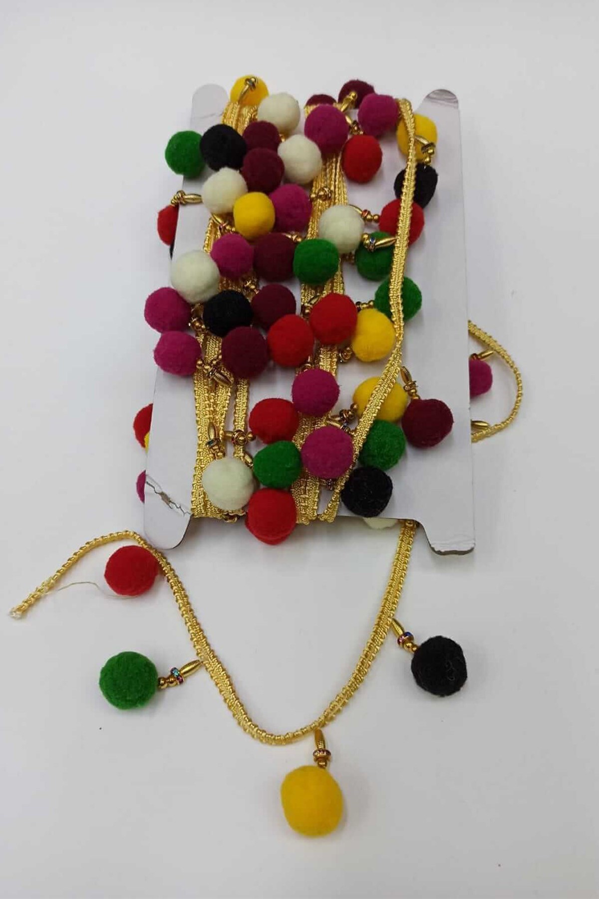 Boncuklu Ponponlu Saçak Şerit