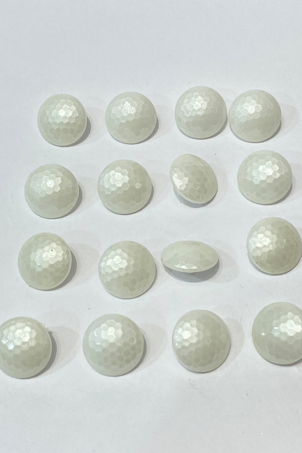 Desenli Plastik Düğme 10 Adet