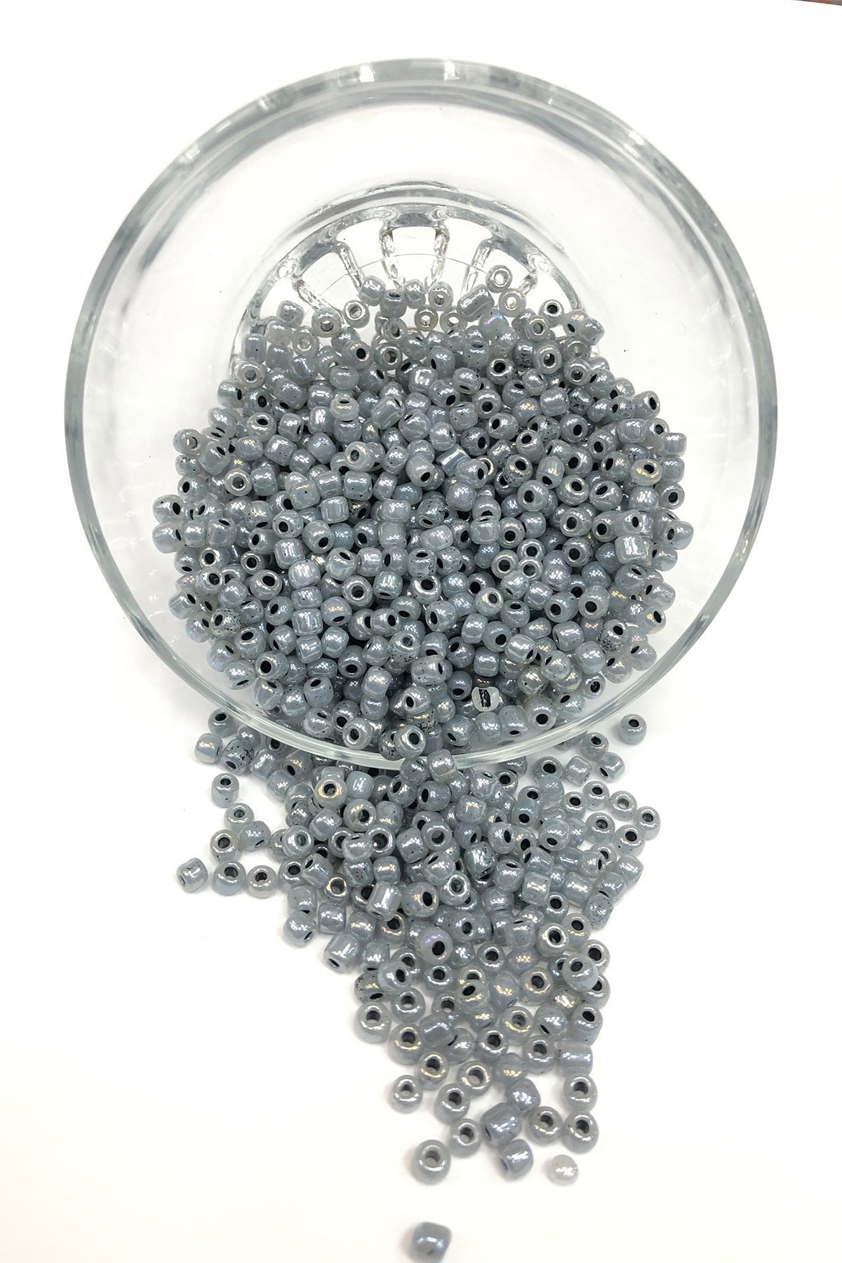 Gri Kum Boncuk 4 mm 50 gr