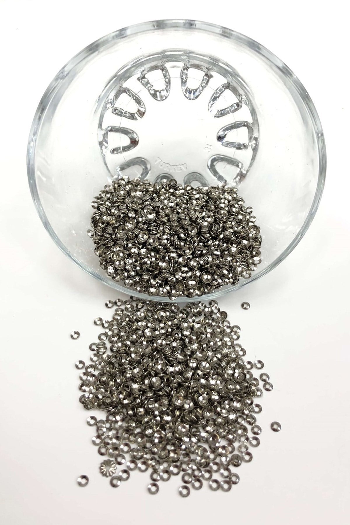 Gümüş Çukur Metal Pul 2 mm