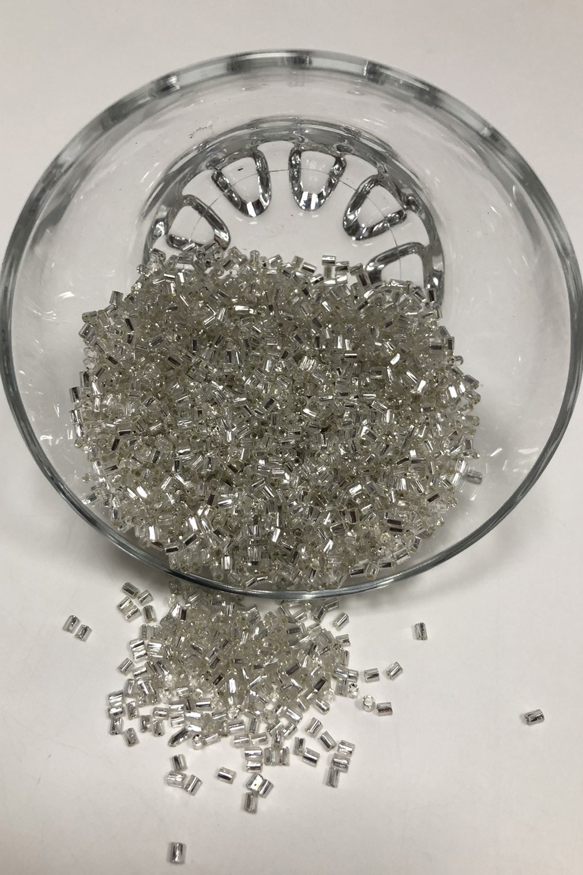 Gümüş Rengi Kesme Boncuk 50 Gr
