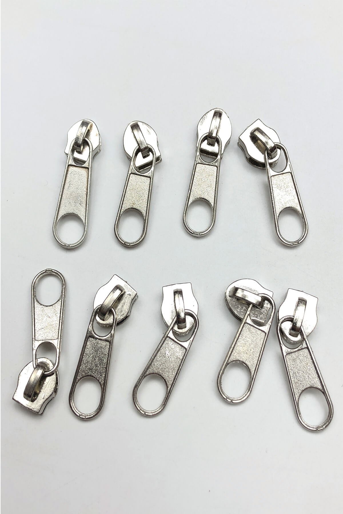Gümüş Rengi Metal Fermuar Başlığı