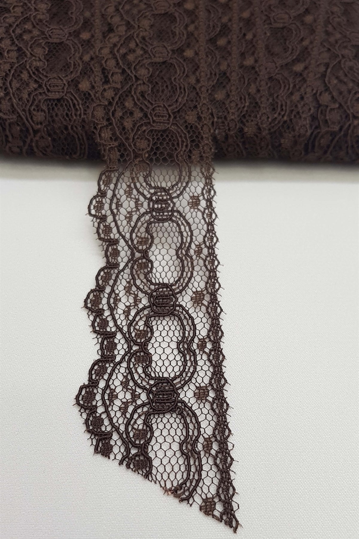 Kahve Kolalı Kuğu Dantel 3 cm