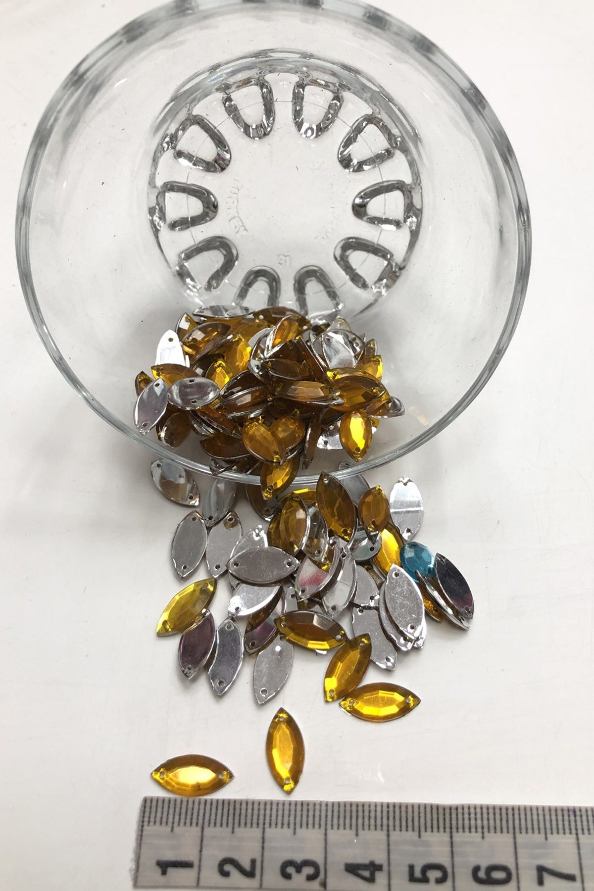 Koyu Sarı Mekik Plastik Dikme Taş 20 gr